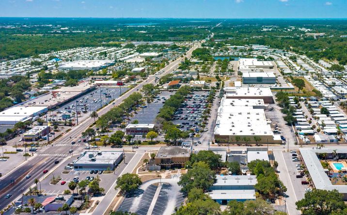 Pictures of Retail property located at 1229 Missouri Ave N, Largo, FL 33770 for sales - image #1
