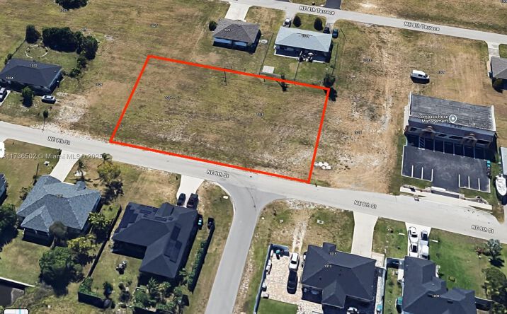Pictures of Industrial property located at 1018 NE 9th St, Cape Coral, FL 33909 for sales - image #1