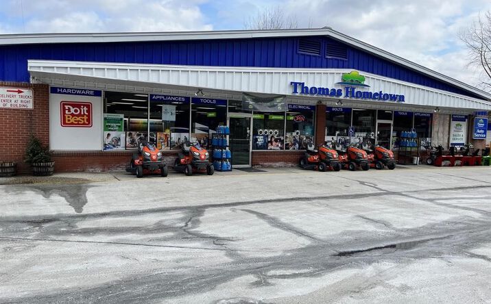 Pictures of Retail property located at 1598 US-Route 302, Berlin, VT 05641 for sales - image #1
