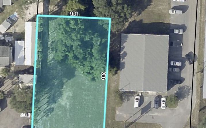 Pictures of Land property located at 7004 Navarre Pkwy, Navarre, FL 32566 for sales - image #1