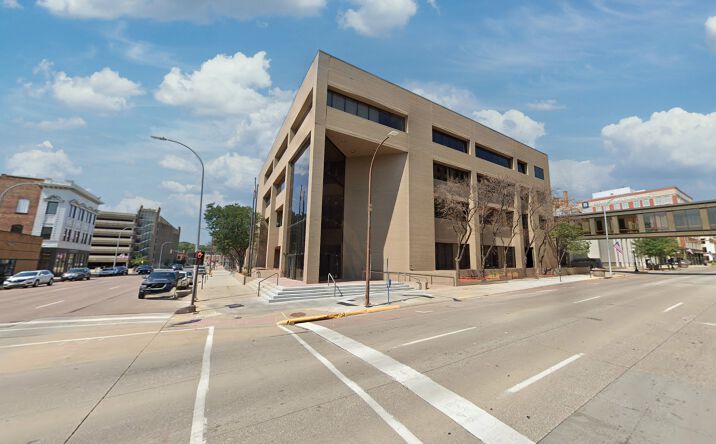 Pictures of Office property located at 501 Pierce St, Sioux City, IA 51101 for sales - image #1