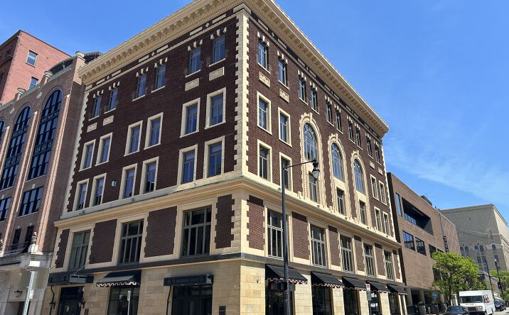 Pictures of Office property located at 120 Ottawa Ave NW, Grand Rapids, MI 49503 for sales - image #1