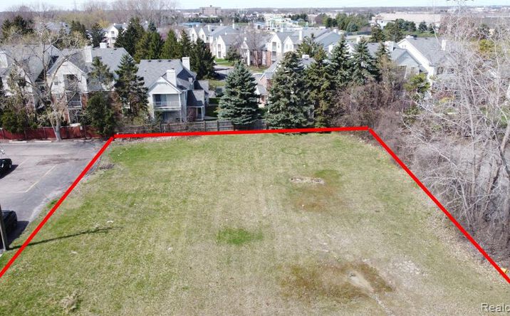 Pictures of Land property located at 31227 Dequindre Rd, Warren, MI 48071 for sales - image #1