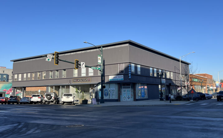 Pictures of Mixed Use property located at 1313 Hewitt Ave, Everett, WA 98201 for sales - image #1