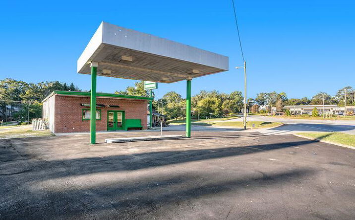 Pictures of Retail property located at 741 GA-362, Williamson, GA 30292 for sales - image #1