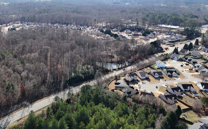 Pictures of Land, Retail property located at 2877 Winder Hwy, Jefferson, GA 30549 for sales - image #1