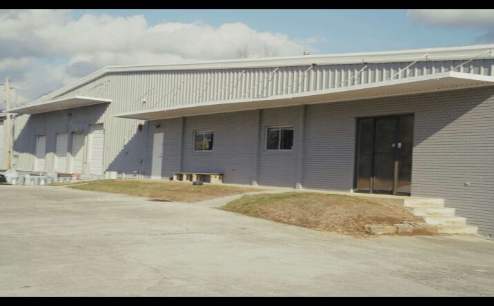 Pictures of Industrial property located at 167 Industrial Park Cir, Livingston, TN 38570 for sales - image #1