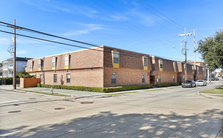 Pictures of Multifamily property located at 6564 Fleur De Lis Dr, New Orleans, LA 70124, 6574 Fleur De Lis Dr, New Orleans, LA 70124 for sales - image #1
