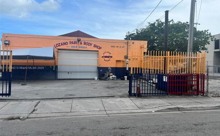 Pictures of Industrial, Retail property located at 2005 NW 10th Ave, Miami, FL 33127 for sales - image #1