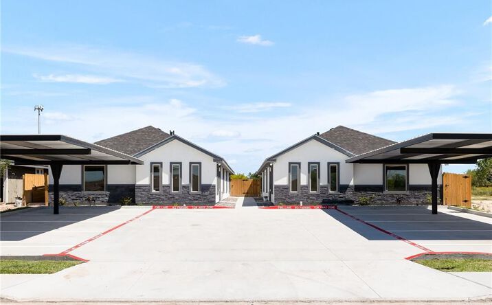 Pictures of Multifamily property located at 705 Palmer Road, Mission, TX 78573 for sales - image #1