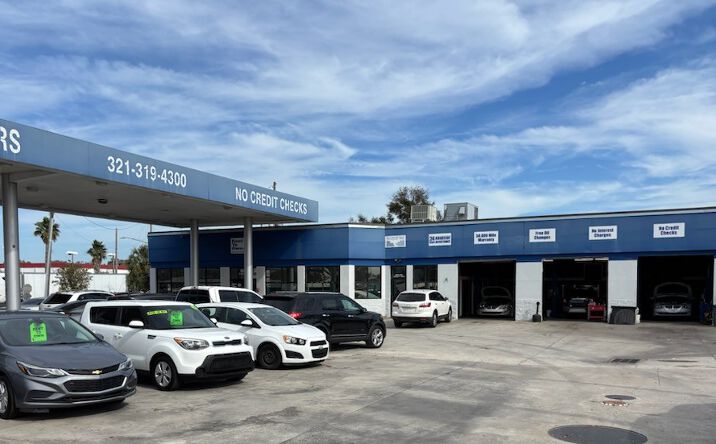 Pictures of Retail property located at 6303 S Orange Blossom Trl, Orlando, FL 32809 for sales - image #1