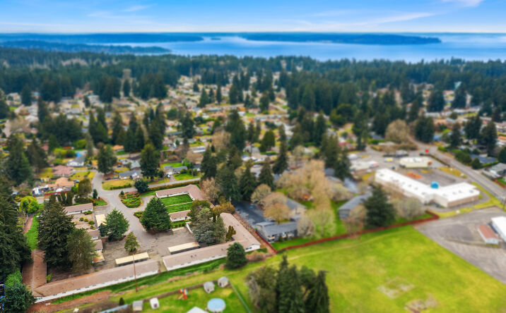 Pictures of Multifamily property located at 10701 109th St SW, Tacoma, WA 98498 for sales - image #1