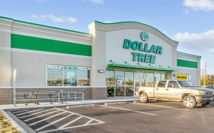 Pictures of Retail property located at 2141 S Crater Rd, Petersburg, VA 23805 for sales - image #1