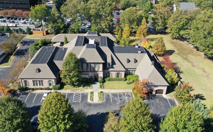 Pictures of Office property located at 825 Valleybrook Dr, Memphis, TN 38119 for sales - image #1