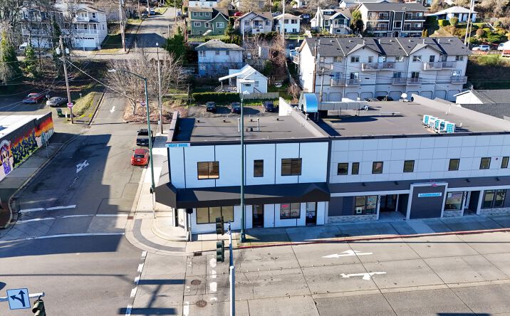 Pictures of Multifamily, Retail property located at 305 N Callow Ave, Bremerton, WA 98312 for sales - image #1