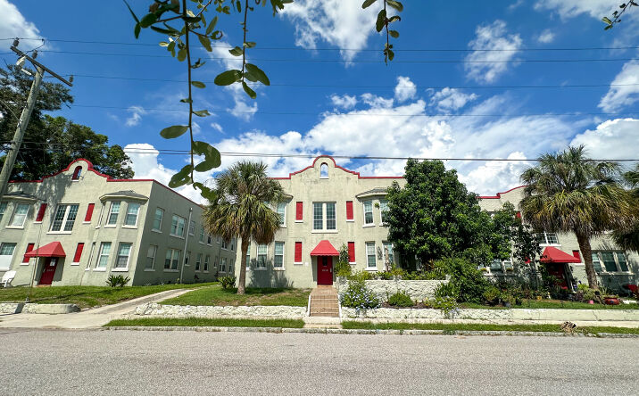 Pictures of Multifamily property located at 2002 7th Ave W, Bradenton, FL 34205 for sales - image #1