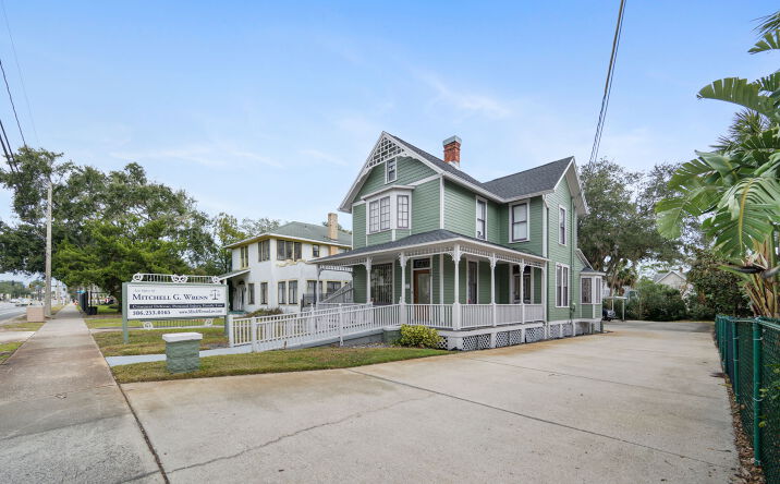 Pictures of Office property located at 339 S Ridgewood Ave, Daytona Beach, FL 32114 for sales - image #1