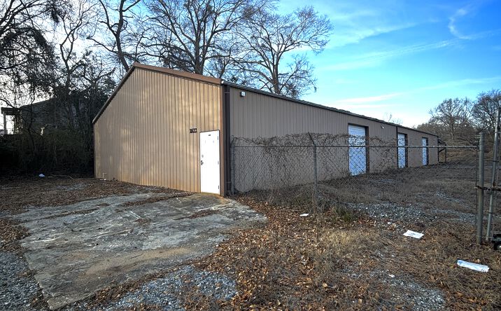Pictures of Industrial property located at 1822 W Whitner St, Anderson, SC 29624 for sales - image #1