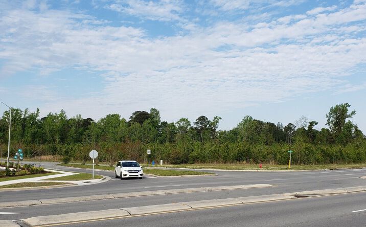 Pictures of Land property located at 1100 Piney Green Rd, Jacksonville, NC 28546 for sales - image #1
