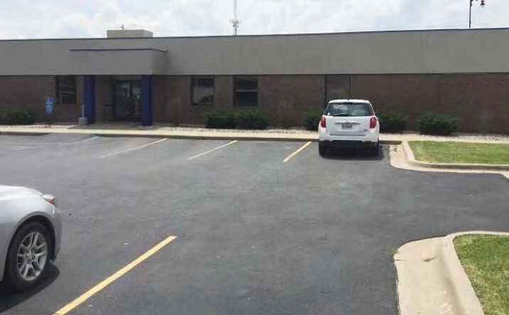Pictures of Office property located at 306 N Broadway St, Pittsburg, KS 66762 for sales - image #1