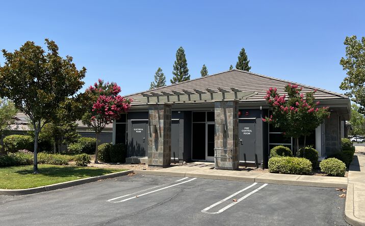 Pictures of Office property located at 951 Reserve Dr, Roseville, CA 95678 for sales - image #1