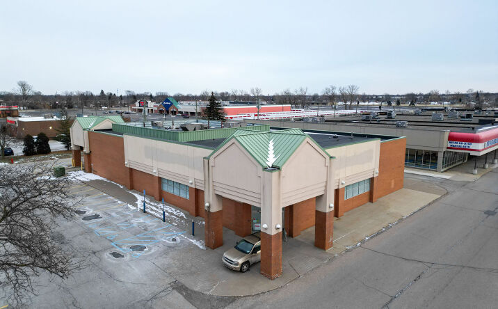 Pictures of Retail property located at 13545 Eureka Rd, Southgate, MI 48195 for sales - image #1