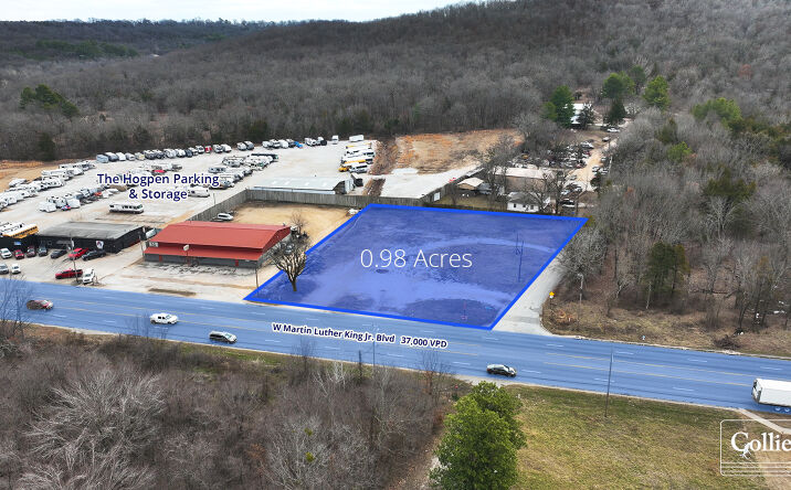 Pictures of Land property located at 3675 M.L.K. Jr Blvd, Fayetteville, AR 72701 for sales - image #1