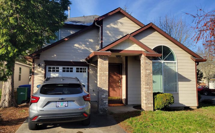 Pictures of Multifamily property located at 3649 NE 156th Ave, Portland, OR 97230 for sales - image #1