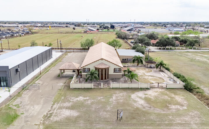 Pictures of Hospitality, Multifamily, Senior Living property located at 2301 E Expressway 83, Donna, TX 78537 for sales - image #1