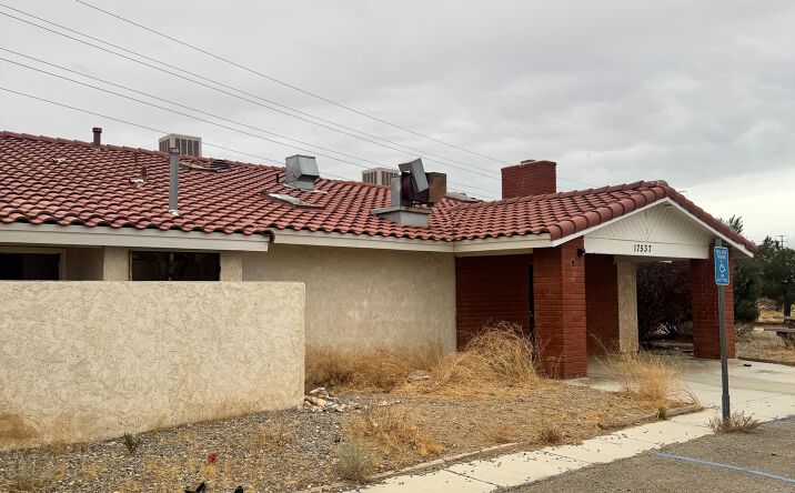 Pictures of Office, Special Purpose property located at 17537 Montezuma St, Adelanto, CA 92301 for sales - image #1