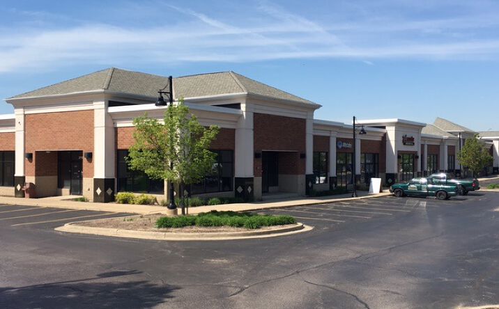 Pictures of Retail property located at 2791 W Algonquin Rd, Algonquin, IL 60102 for sales - image #1