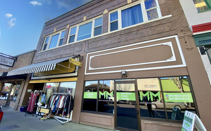 Pictures of Mixed Use property located at 204 S Meridian, Puyallup, WA 98371 for sales - image #1