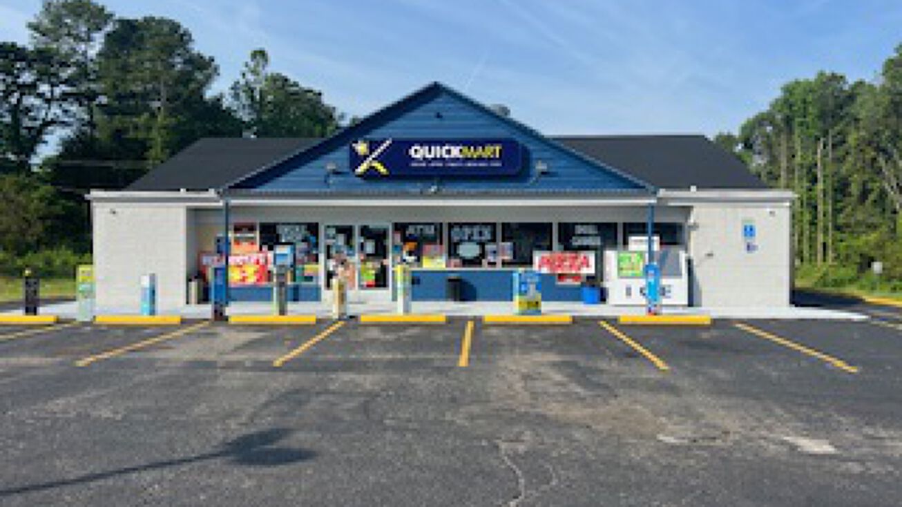 Pictures of Office, Retail property located at 9911 Three Chopt Rd, Richmond, VA 23229 for sales - image #1