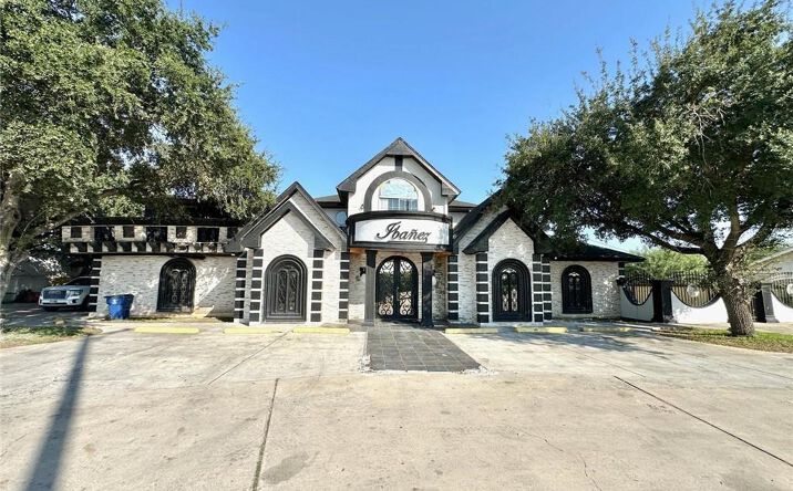 Pictures of Retail property located at 4500 N Fm 493 Road, Donna, TX 78537 for sales - image #1