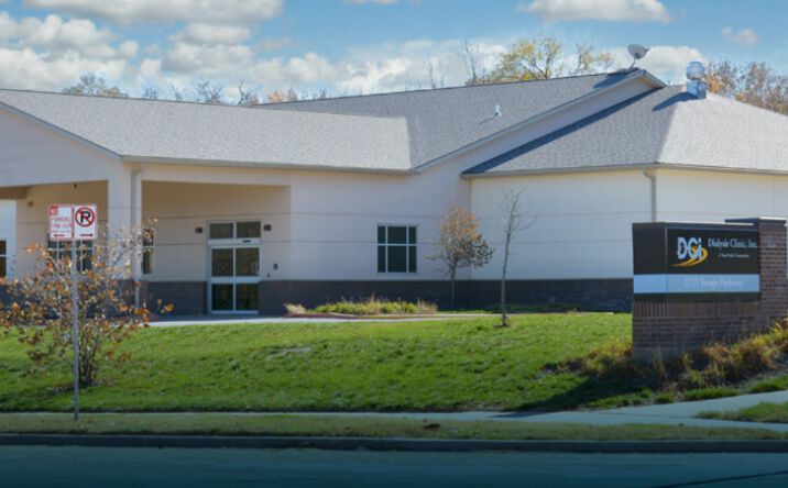 Pictures of Mixed Use, Office, Senior Living, Special Purpose property located at 2715 Swope Pkwy, Kansas City, MO 64130 for sales - image #1