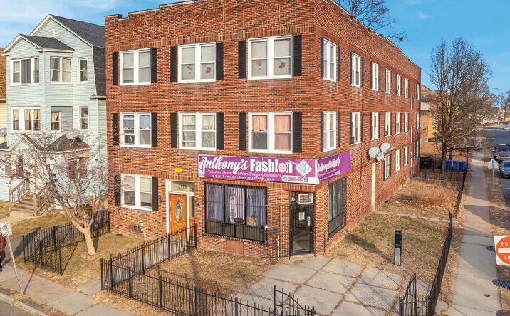 Pictures of Retail, Multifamily, Mixed Use property located at 1916-1918 Broad St, Hartford, CT 06114 for sales - image #1