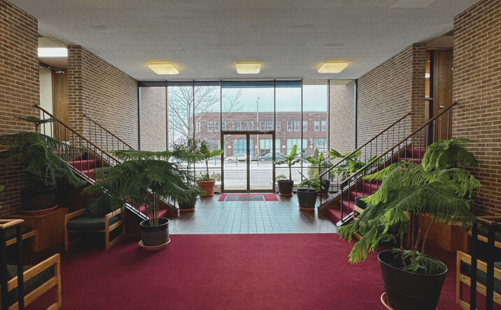 Pictures of Office property located at 2469 University Ave W, Saint Paul, MN 55114 for sales - image #1