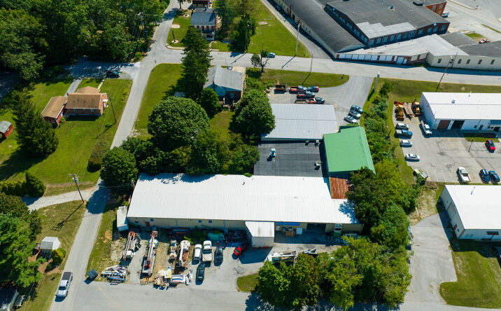 Pictures of Industrial property located at 280 N Park St, Dallastown, PA 17313 for sales - image #1