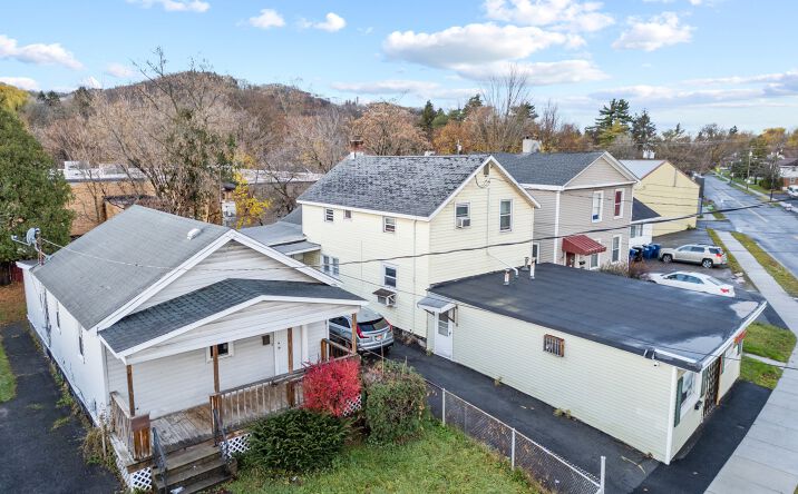 Pictures of Mixed Use, Multifamily property located at 1516 and 1522 Valley Dr, Syracuse, NY 13207 for sales - image #1