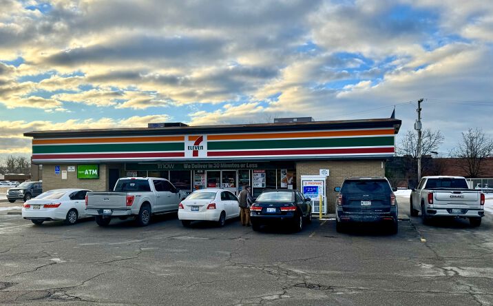 Pictures of Retail property located at 1901 King Rd, Trenton, MI 48183 for sales - image #1