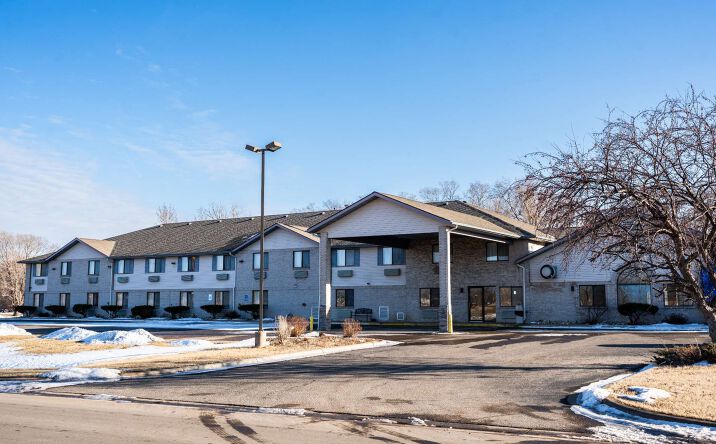 Pictures of Hospitality property located at 102 MN-28, Morris, MN 56267 for sales - image #1