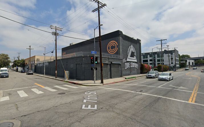 Pictures of Industrial property located at 2231 E 7th St, Los Angeles, CA 90023 for sales - image #1