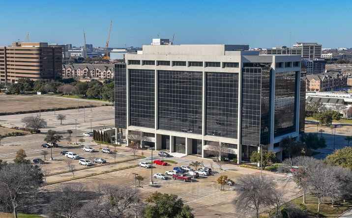 Pictures of Office property located at 5615 High Point Dr, Irving, TX 75038 for sales - image #1