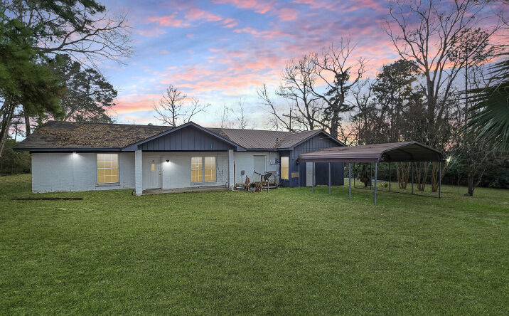 Pictures of Multifamily property located at 242 Bishop St, Livingston, TX 77351 for sales - image #1