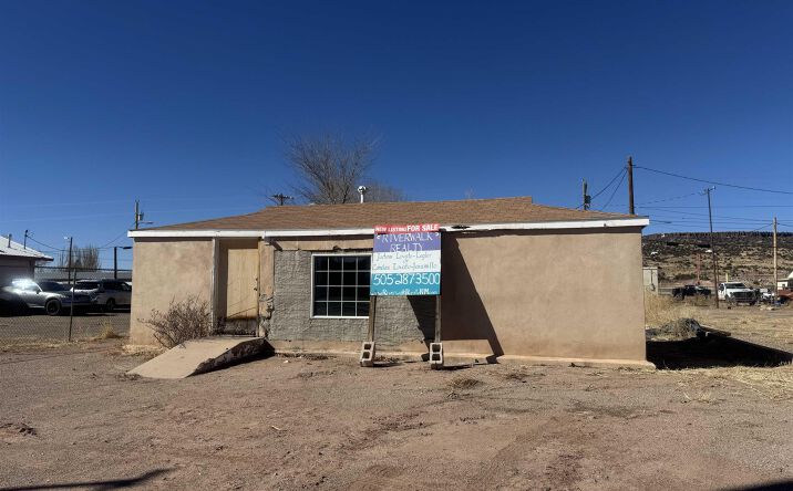 Pictures of Mixed Use property located at 609 First Street, Grants, NM 87020 for sales - image #1