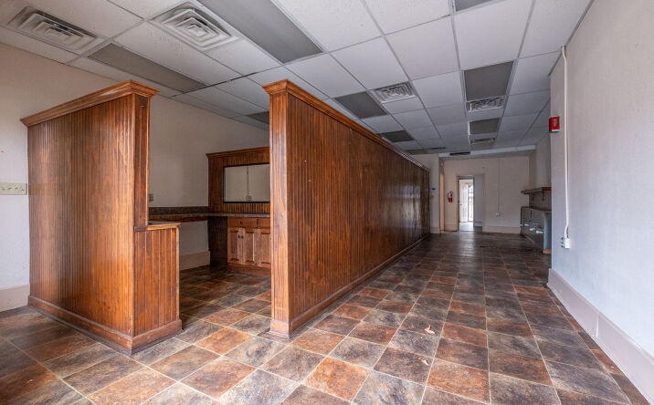 Pictures of Multifamily, Retail property located at 3421 W 12th St, Little Rock, AR 72204 for sales - image #1