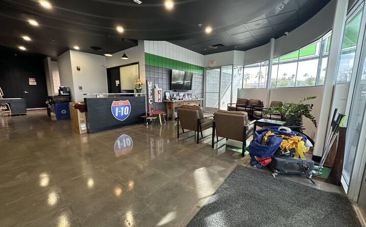 Pictures of Retail, Special Purpose property located at 881 N Arizona Ave, Gilbert, AZ 85233 for sales - image #1