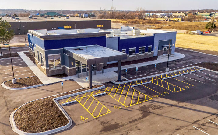 Pictures of Office property located at 1705 Mediterranean Dr, Sycamore, IL 60178 for sales - image #1