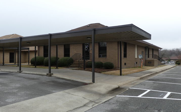 Pictures of Office property located at 2400 Wayne Memorial Drive (Suite G), Goldsboro, NC 27534 for sales - image #1