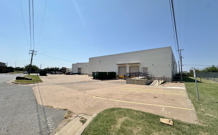 Pictures of Industrial property located at 329 S Blackwelder Ave, Oklahoma City, OK 73108 for sales - image #1